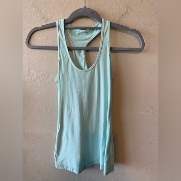 Lululemon Aqua  Racerback Tank Top size 4 approximate - Picture 6 of 8